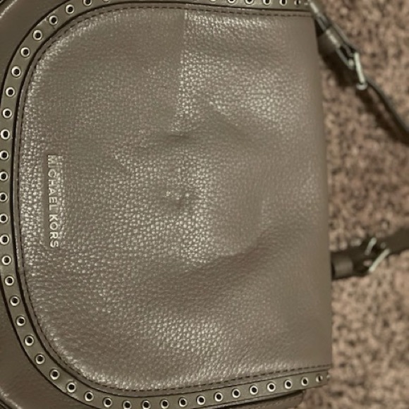 Michael Kors crossbody bag and small wallet - Picture 7 of 8